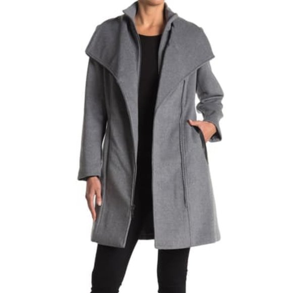 Vince Camuto Jackets & Blazers - NWT Vince Camuto Belted Waist Wool Coat (S)